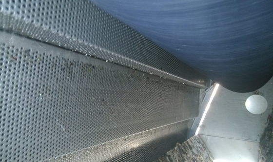 Screen Type Ladder Grille Solid Liquid Separation Equipment Plate Type Step Grille