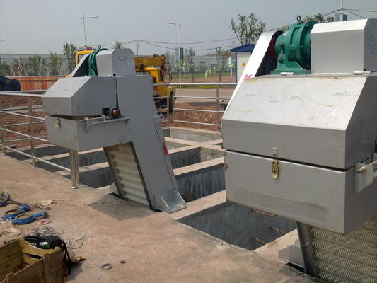 Rotary mechanical trash rake Wastewater bar screen machine for Industrial and Municipal