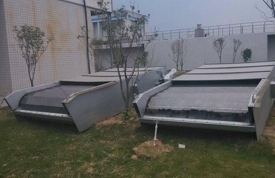 Ladder type urban sewage and industrial Wastewater Bar Screen grille machine 0.75 ～ 3.0KW
